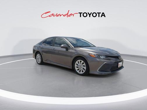 Predawn Gray Mica 2022 Toyota Camry LE