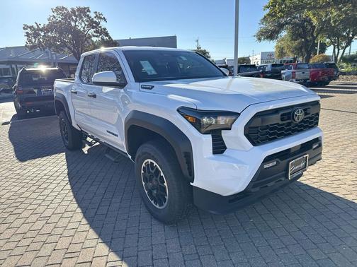 2025 Toyota Tacoma TRD Off Road