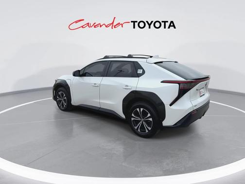 2024 Toyota bZ4X XLE