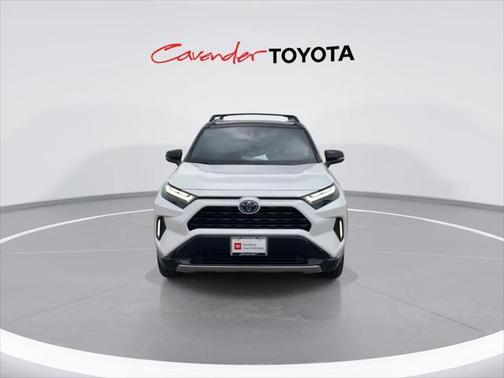 2024 Toyota RAV4 Hybrid SE