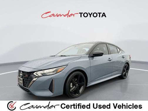 Atlantic Gray Metallic/Super Black 2025 Nissan Sentra SR