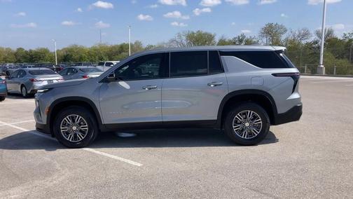 2024 Chevrolet Traverse LS