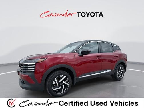 Scarlet Ember Tintcoat/Super Black 2025 Nissan Kicks SV