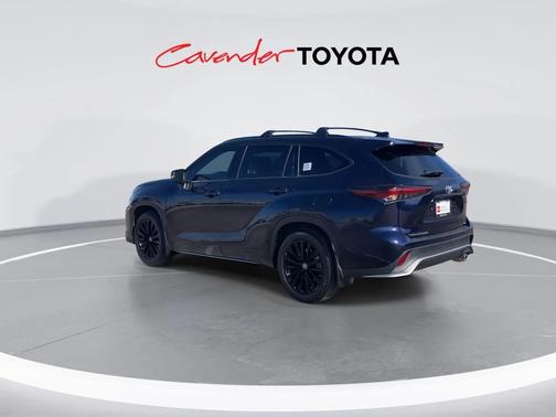 2024 Toyota Highlander XSE