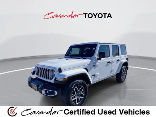 2025 Jeep Wrangler 4-Door Sahara 4x4