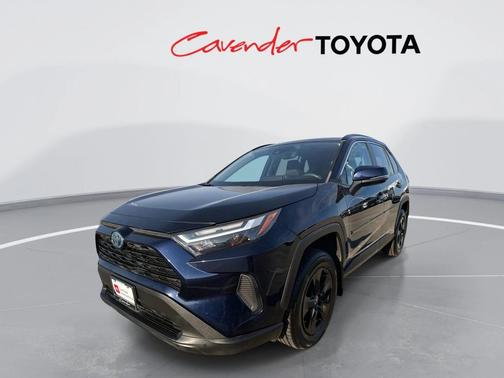 2022 Toyota RAV4 Hybrid XLE