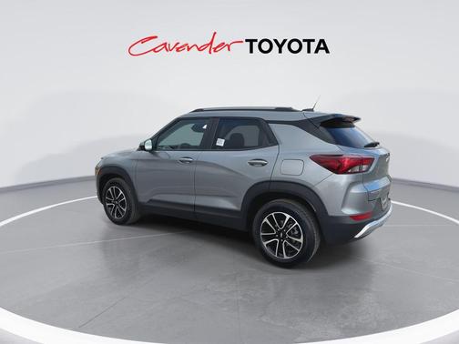 Sterling Gray Metallic 2025 Chevrolet Trailblazer LT