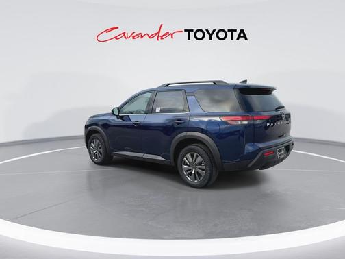 Deep Ocean Blue Pearl 2025 Nissan Pathfinder SV FWD