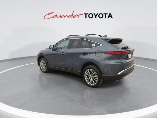 2023 Toyota Venza XLE