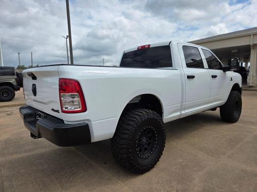Bright White Clearcoat 2024 RAM 2500 Tradesman Crew Cab 4x4 6'4' Box