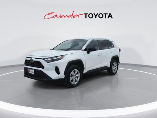 Ice Cap 2025 Toyota RAV4 LE