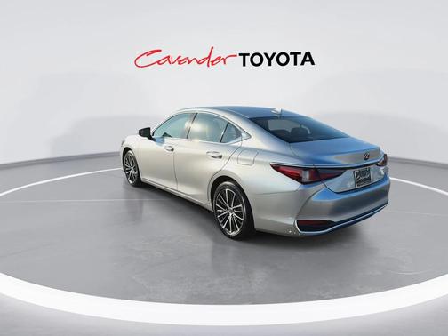 2024 Lexus ES 250 Base