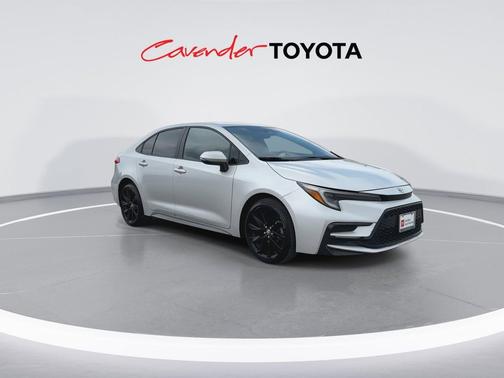 Classic Silver Metallic 2023 Toyota Corolla SE