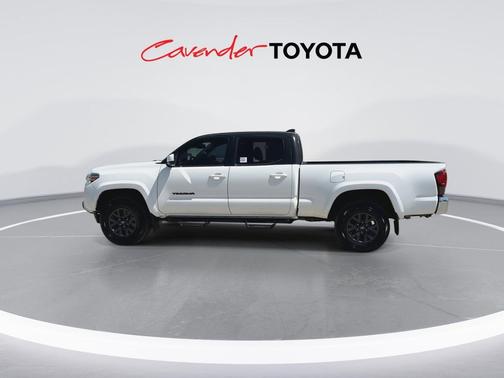 Ice Cap 2023 Toyota Tacoma SR5