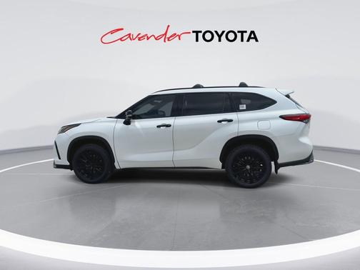 Wind Chill Pearl 2023 Toyota Highlander XSE