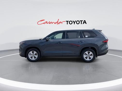 2025 Toyota Highlander LE
