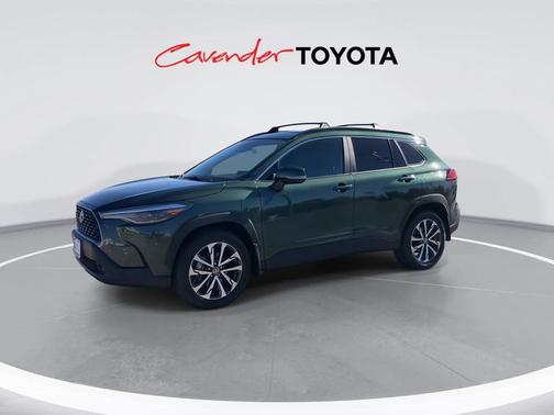 2024 Toyota Corolla Cross XLE