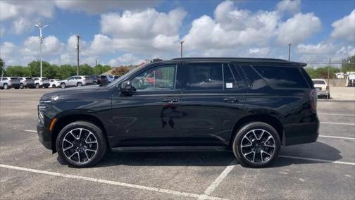 2025 Chevrolet Tahoe 4WD RST