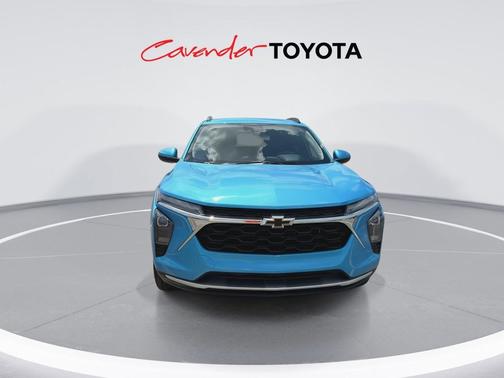 Marina Blue Metallic 2025 Chevrolet Trax LT