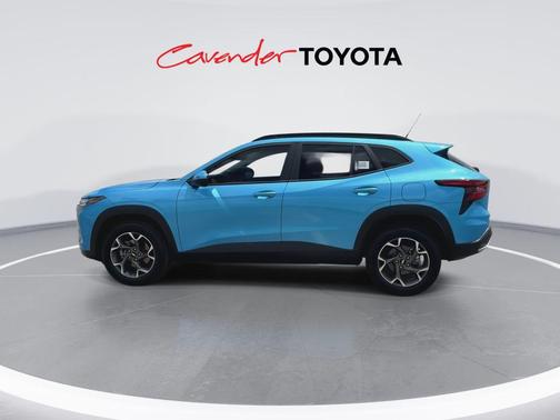 Marina Blue Metallic 2025 Chevrolet Trax LT