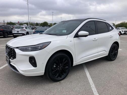 2024 Ford Escape ST-Line Elite