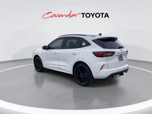 2024 Ford Escape ST-Line Elite
