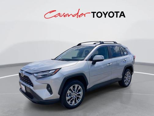 2025 Toyota RAV4 XLE Premium