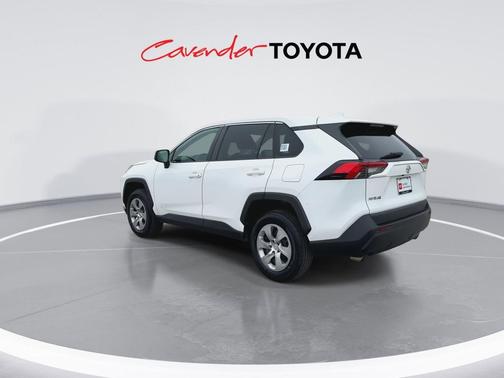 Ice Cap 2023 Toyota RAV4 LE