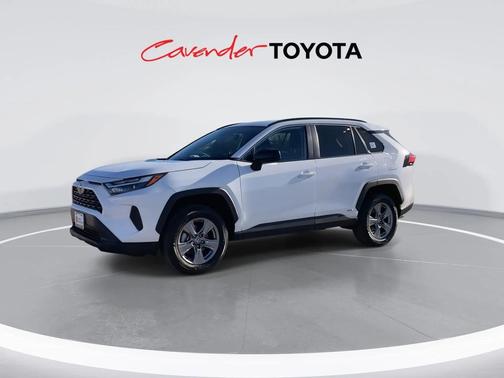 2025 Toyota RAV4 Hybrid SE