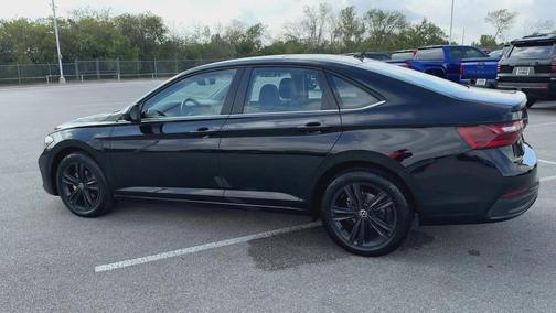 2024 Volkswagen Jetta 1.5T SE