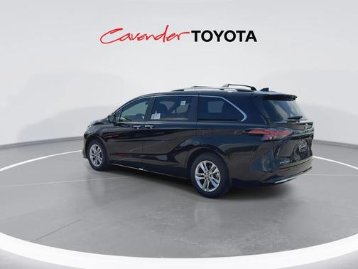 2025 Toyota Sienna Limited