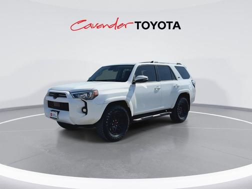Ice Cap 2024 Toyota 4Runner SR5 Premium