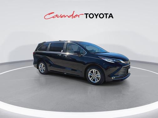 Midnight Black Metallic 2026 Toyota Sienna Limited