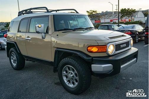 2011 Toyota FJ Cruiser Base