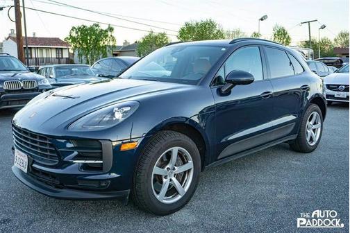 2021 Porsche Macan Sport Utility 4D