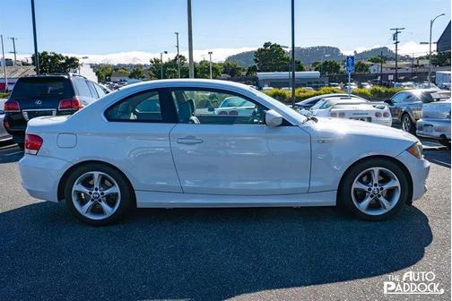 2010 BMW 128 128i Coupe 2D