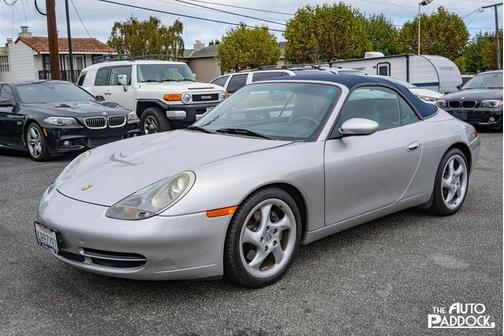 2001 Porsche 911 Carrera 4