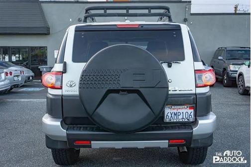 2012 Toyota FJ Cruiser Base