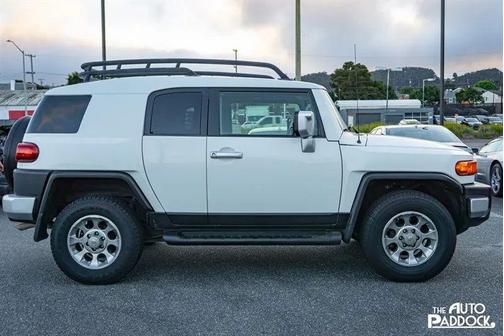 2012 Toyota FJ Cruiser Base