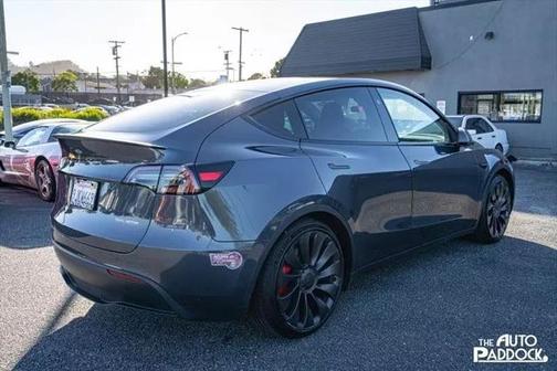 2023 Tesla Model Y Performance Dual Motor All-Wheel Drive