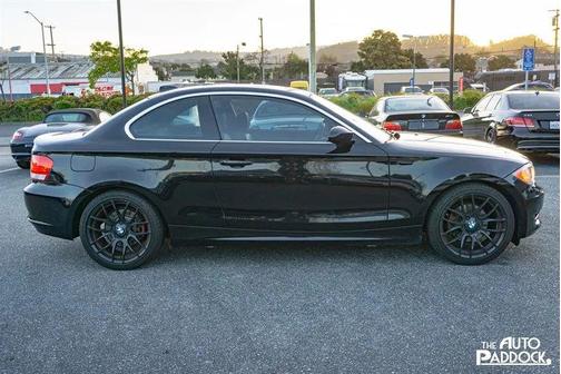 2009 BMW 128 128i Coupe 2D