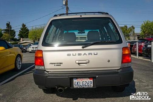 2000 Subaru Forester L