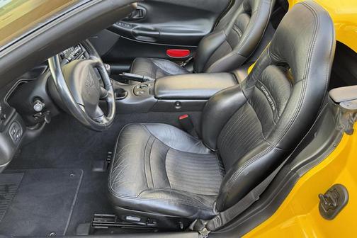 2003 Chevrolet Corvette
