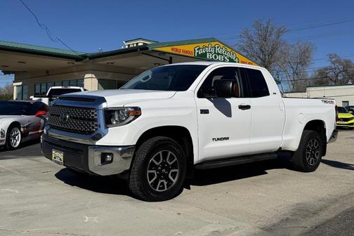 White 2018 Toyota Tundra SR5 Truck