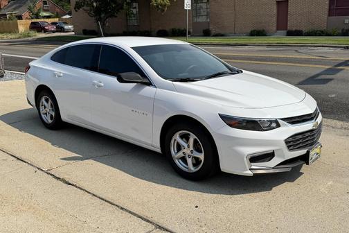 2018 Chevrolet Malibu 1LS