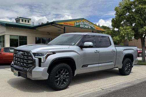 2024 Toyota Tundra Platinum