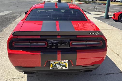2016 Dodge Challenger SRT Hellcat