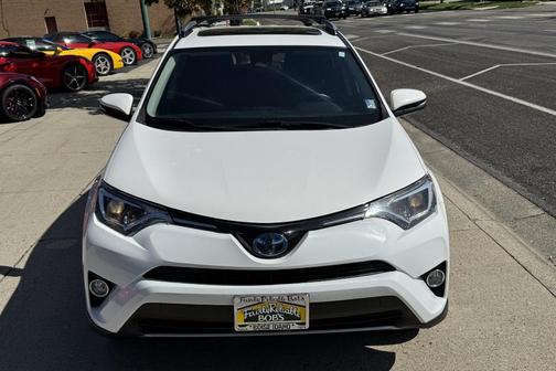 2018 Toyota RAV4 Hybrid XLE