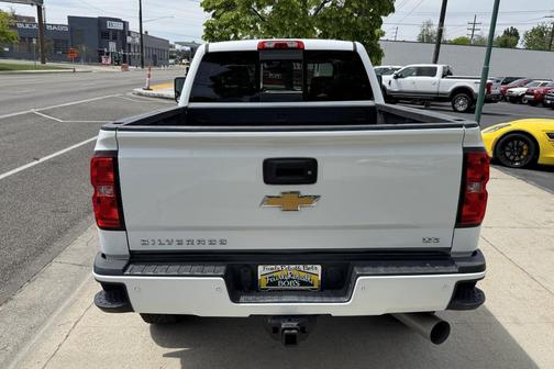 Summit White 2018 Chevrolet Silverado 3500 LTZ