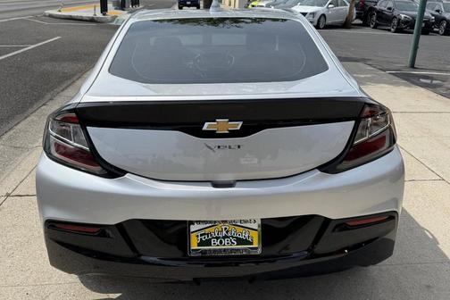2018 Chevrolet Volt LT